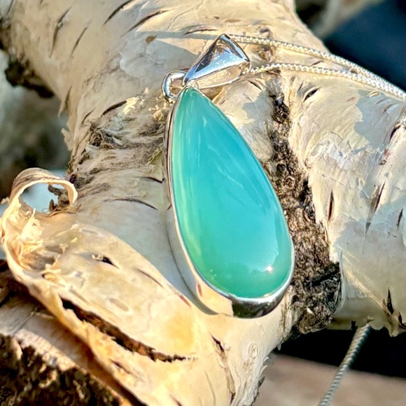 NEW! Aqua Chalcedony Necklace - Picture 1 of 15